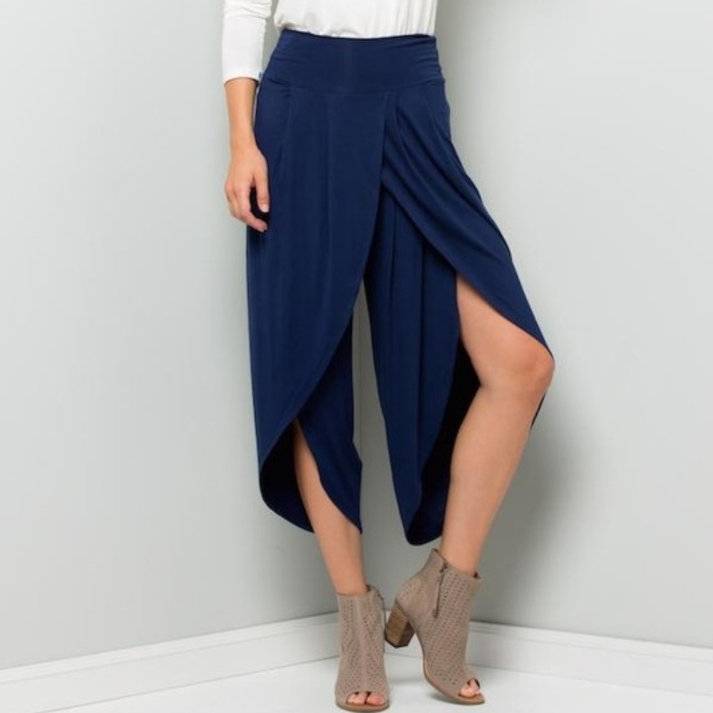 Navy Tulip Pants